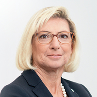 Prof. Elisabeth StadlerGeneraldirektorin, VorstandsvorsitzendeVIENNA INSURANCE GROUP Elisabeth Stadler