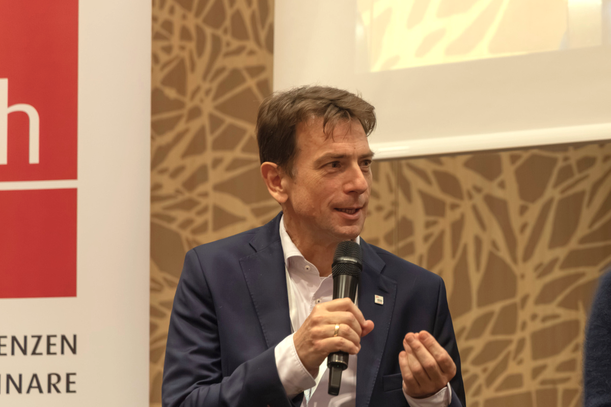 EAA-Herwig Hauenschild