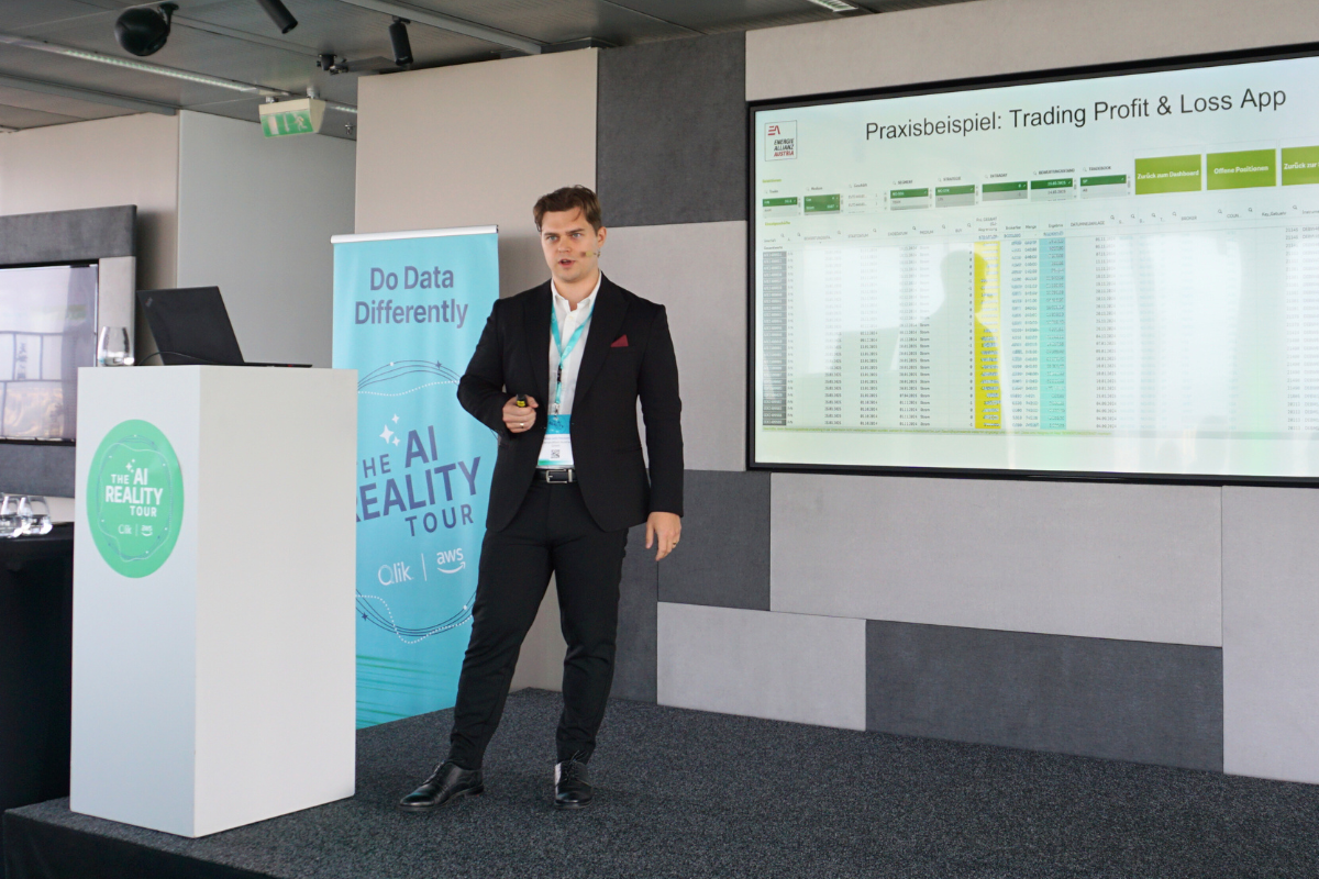 Philipp Salia-Neukam bei der AI Reality Tour Philipp Salia-Neukam bei der AI Reality Tour