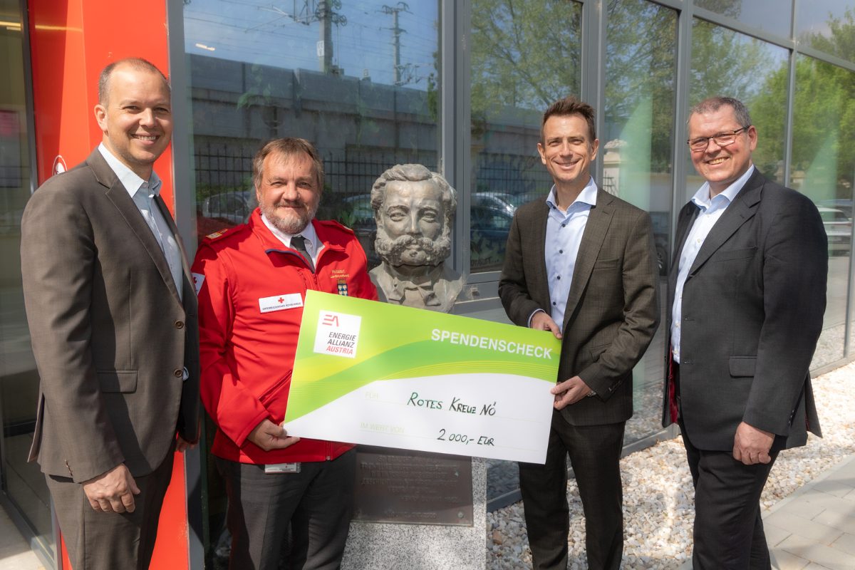 Norbert Stummer (EAA), Hans Ebner (Rote Kreuz Niederösterreich), Herwig Hauenschild (EAA, Karl Kolitsch(EAA