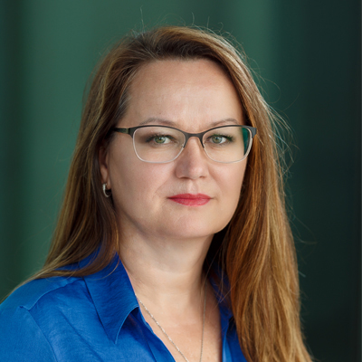 Katharina Strauss Katharina Strauss Portrait
